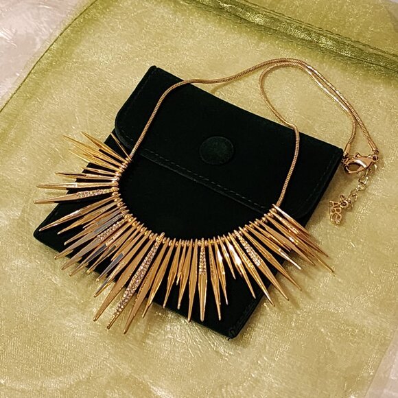 Jewelry - Brand New!! ABS Gold plated Icicle-shaped Crystal Necklace